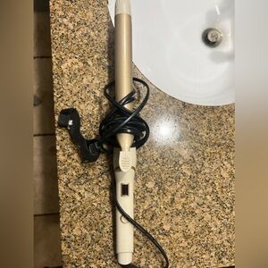 JZ Styles Curling Iron